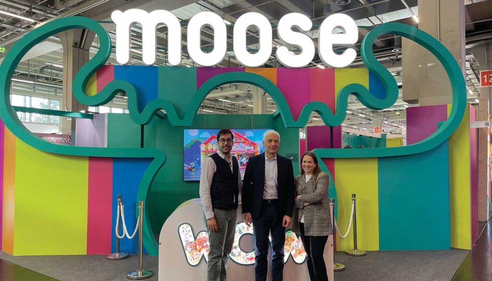 Roberto Garofani, junto a Albert Massuet, nuestro national account manager, e Irene Sotillo, directora de marketing de Moose Toys en Espaa...