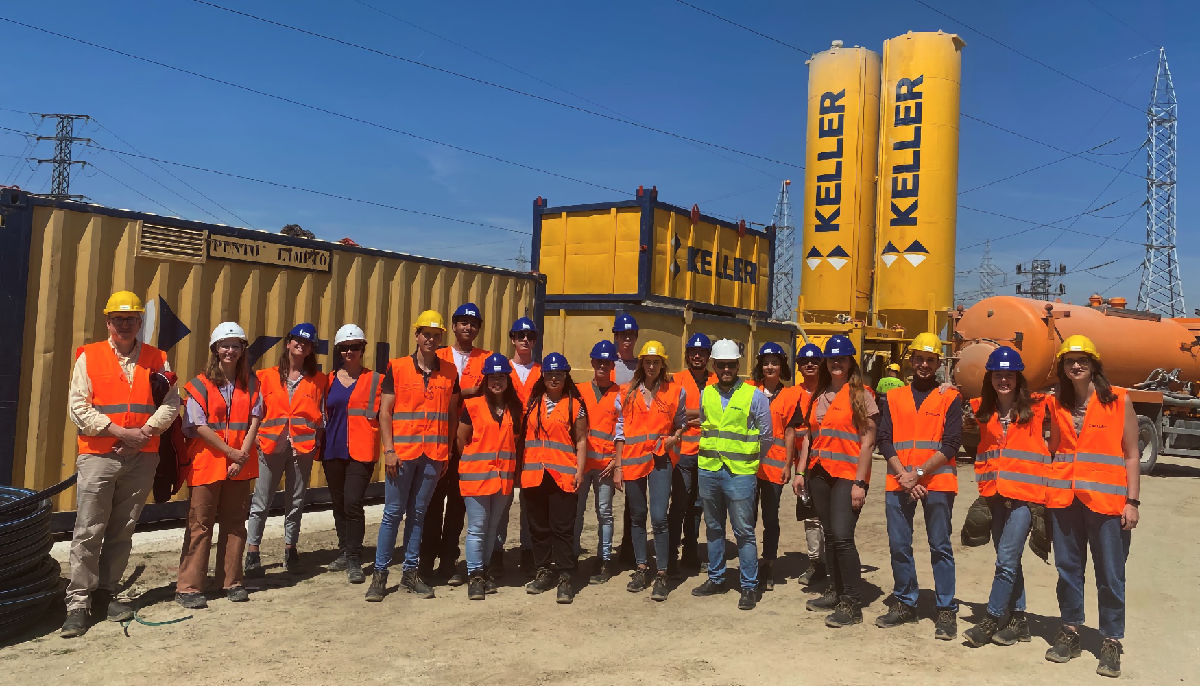 Visita de estudiantes de ltimo curso de Ingeniera Civil de la Universidad Politcnica de Madrid y de estudiantes de Ingeniera Geolgica de la...