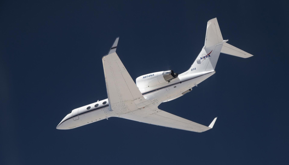 El avin G-IV vuela sobre el desierto de Mojave, cerca del Centro de Investigacin de Vuelo Armstrong de la NASA en Edwards, California...