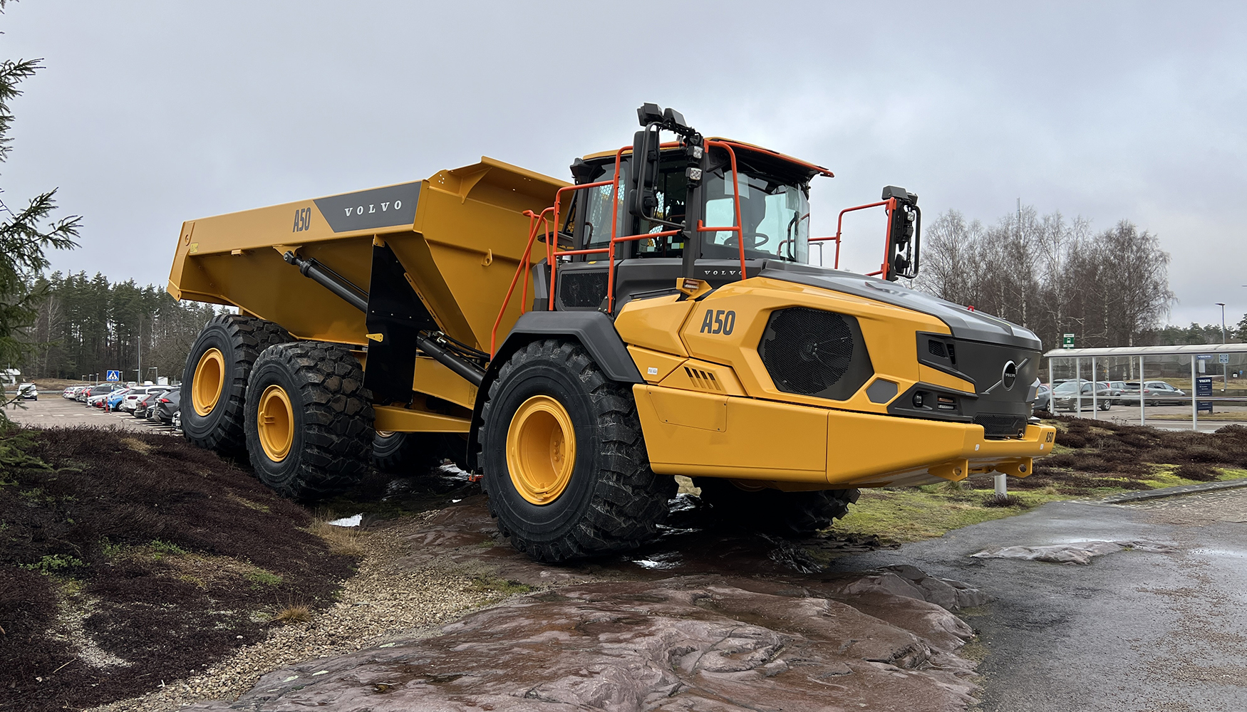 Con el A50, la clase de 45 toneladas debuta en la gama de dumperes articulados de Volvo