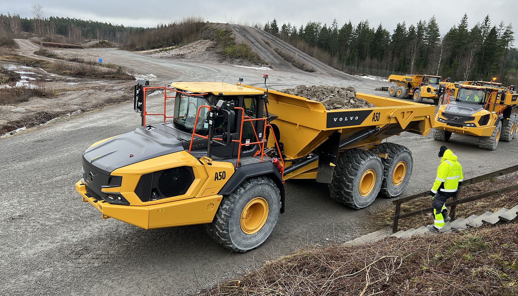 El nuevo dumper articulado A50, en accin