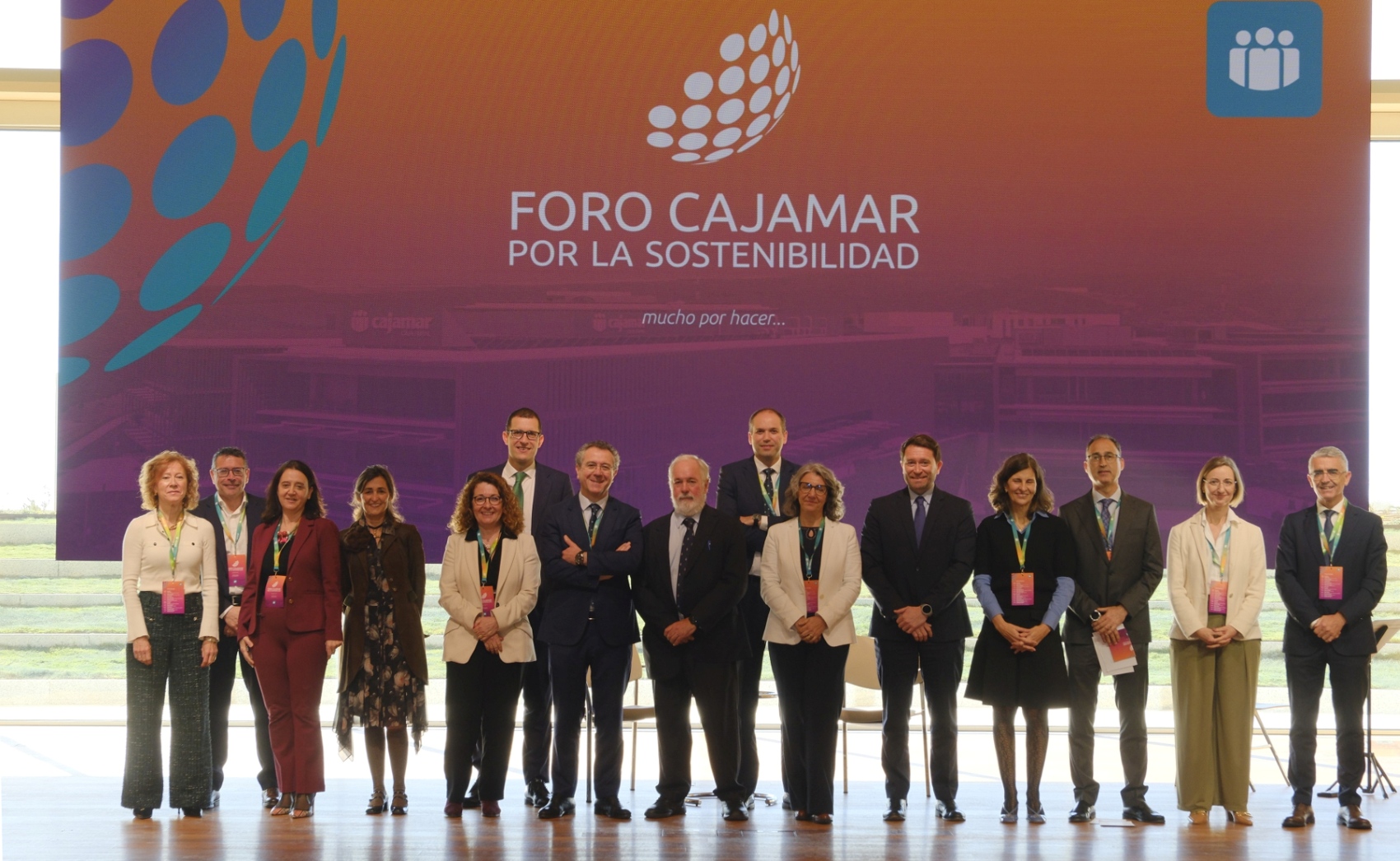 Directivos de Cajamar y principales responsables de empresas lderes y expertos en el Foro Cajamar por la Sostenibilidad...