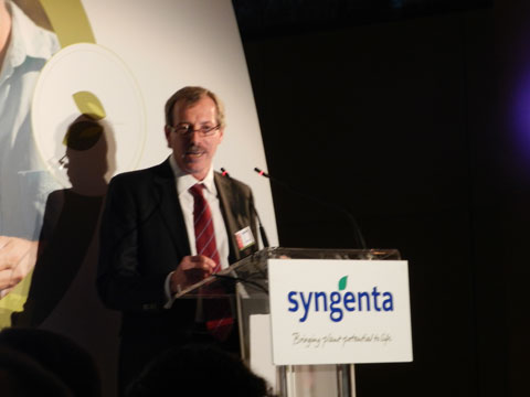 Sergio Dedominici, director general de Syngenta, durante su presentacin en la Sala Neptuno del recinto Ifema