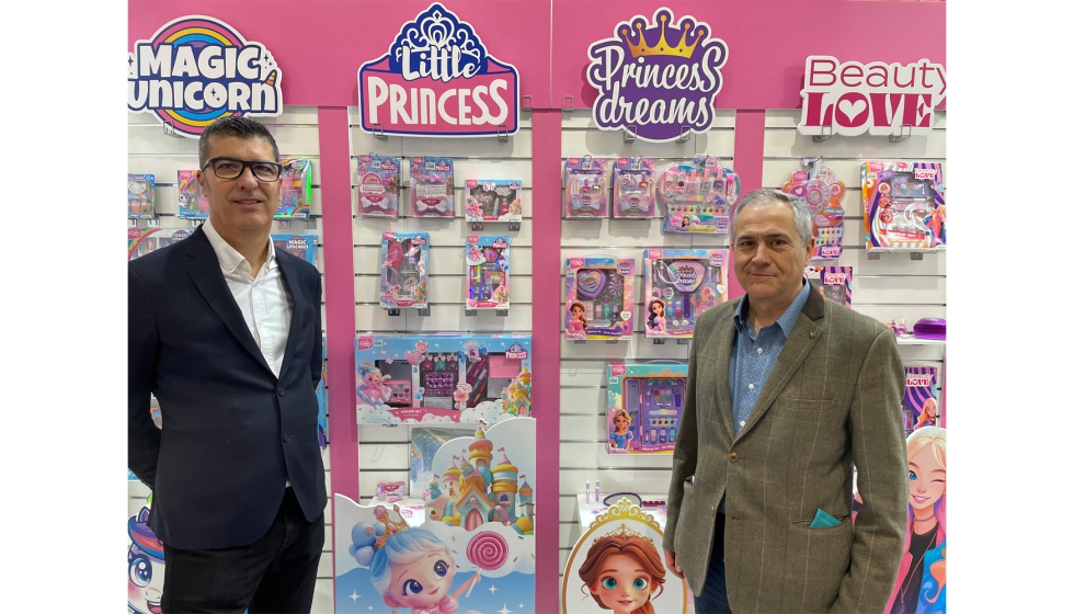 Enrique Molina, licensing manager, y Santiago Agudo, director comercial de Colorbaby