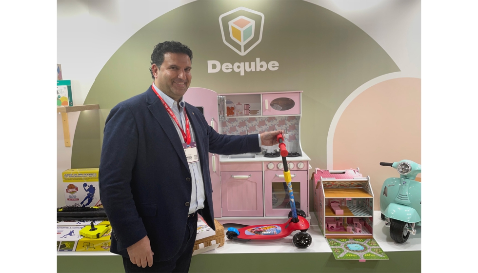 ngel Garca, director comercial de Deqube