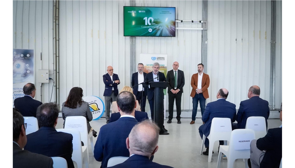 El presidente de Canarias, Fernando Clavijo, en el 10 aniversario de la planta de CO2 de Carburos Metlicos en Telde...