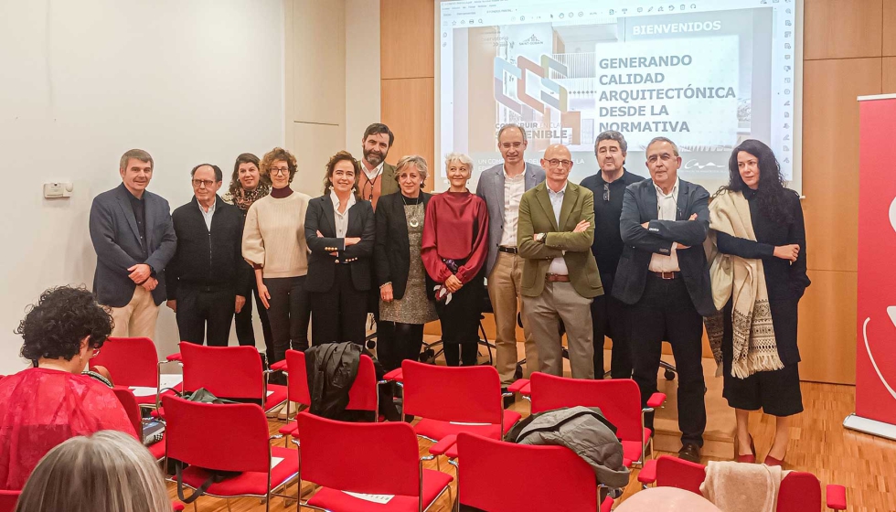 Participantes en la jornada Generando calidad arquitectnica a travs de la normativa. Por un diseo para las personas...