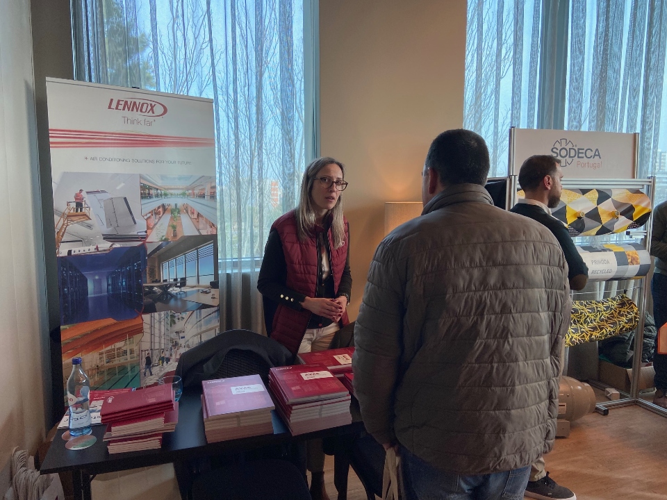 O stand da Lennox