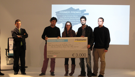 Entrega del primer premio a la Escuela Tcnica Superior de Arquitectura de Madrid