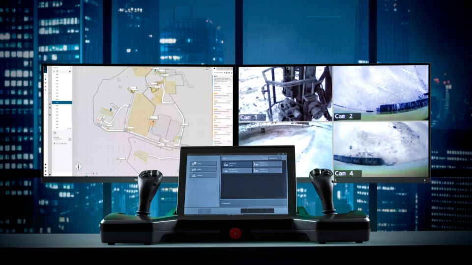 Foto de Epiroc: painel de automao comum disponvel para perfuradoras Pit Viper e SmartROC