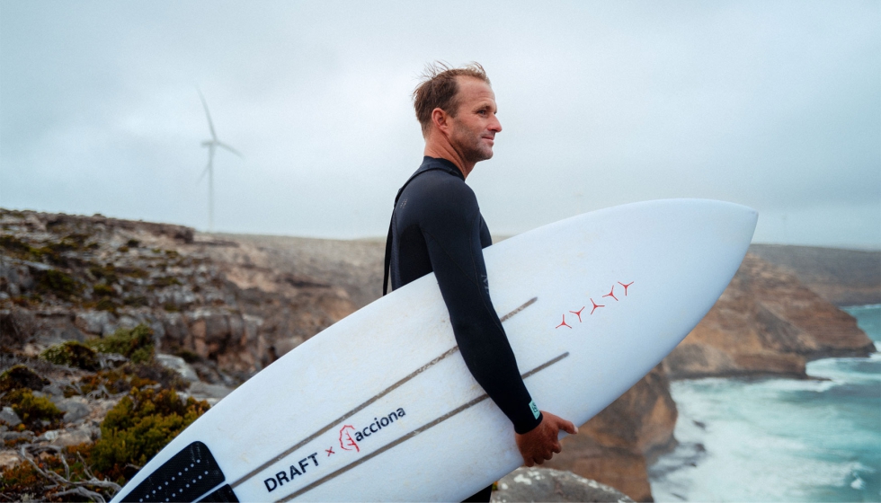 Las tablas de surf se fabrican a mano en la Costa Dorada australiana