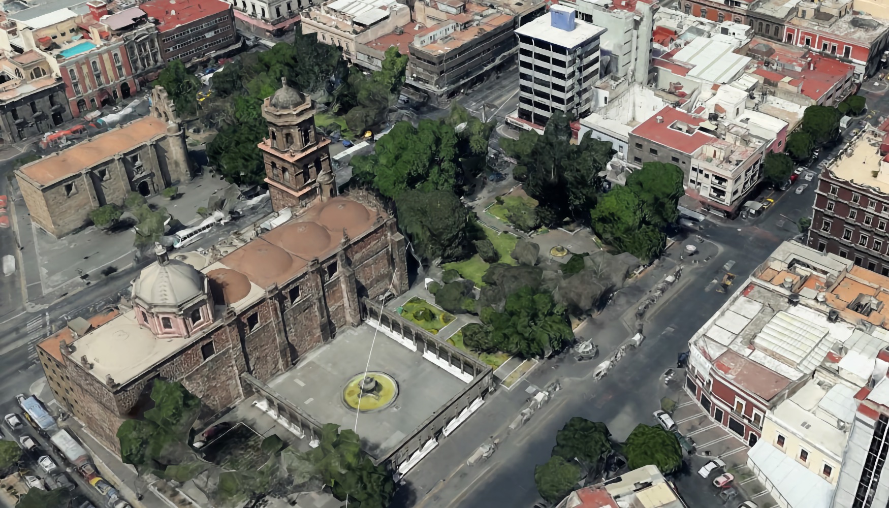 Figura 4. Imagen del Templo de San Francisco y su posicin aproximada con respecto al eje del trazado. Fuente de imagen: Google Earth, 2019...