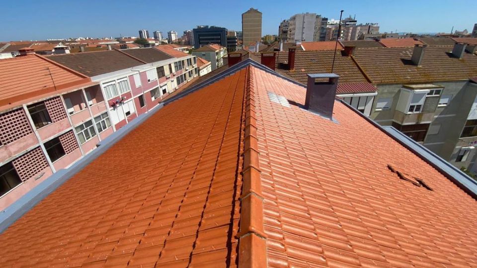 Os distritos com maior procura so Lisboa, Setbal e Aveiro, representado, respetivamente 34%, 15% e 10% dos pedidos recebidos na Fixando...