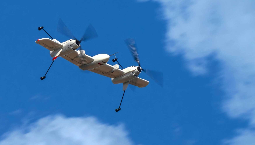 Foto de Sikorsky vuela por primera vez su dron de alas sustentadas por rotor en modo helicptero y avin