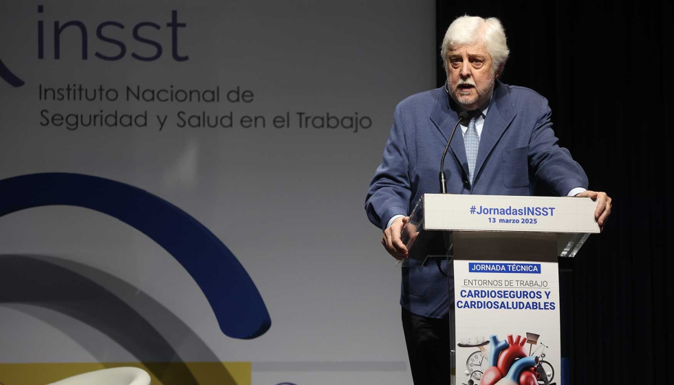 Andr�s ��iguez, presidente de la FEC y jefe del Servicio de Cardiolog�a del Hospital �lvaro Cunqueiro (Vigo)