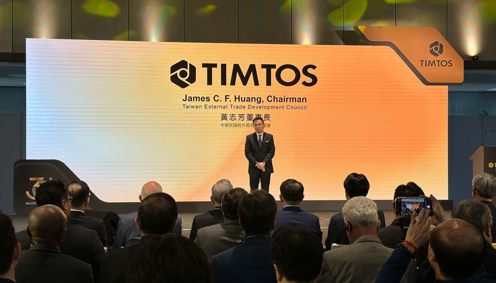 James C.F. Huang, presidente del Consejo de Desarrollo del Comercio Exterior de Taiwn (Taitra), durante el discurso inaugural de Timtos 2025...