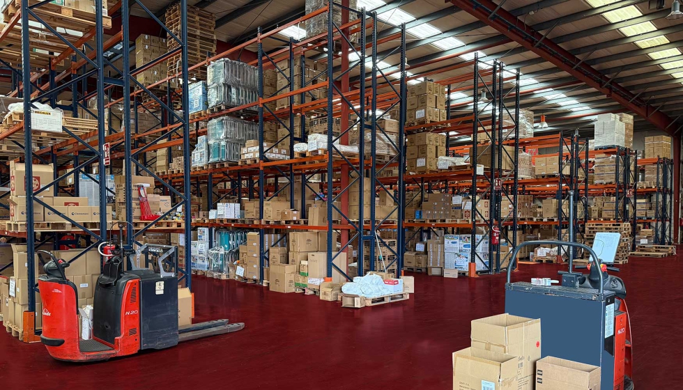 La superficie del almacen en Mercalicante es de 7.000 metros cuadrados, para capacidad de 4.500 palets