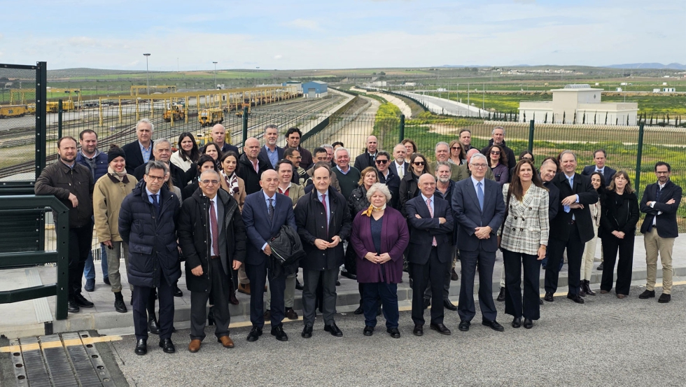 Foto de grupo durante la visita