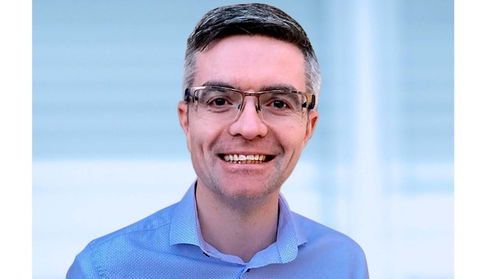 S�amus Dunne, responsable t�cnico senior en el centro de I+D europeo de SMC