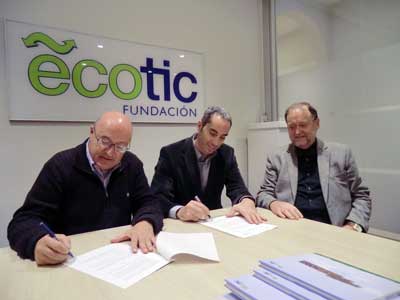 Joan Riba, director general de Ecotic; Ignasi Cusid, presidente del Cicat; y Andreu Martnez, director general adjunto de Ecotic...