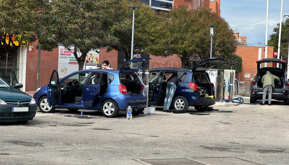 El centro incorpora aspiradores de �ltima generaci�n con doble funcionalidad: potente succi�n para limpieza interior y funci�n de soplado adicional...