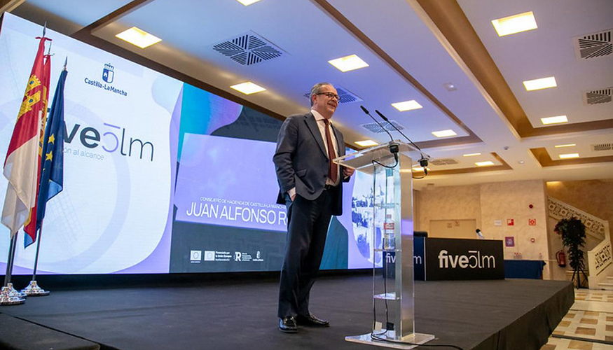 El consejero de Hacienda, Administraciones P�blicas y Transformaci�n Digital, Juan Alfonso Ruiz Molina, present� el proyecto en enero...