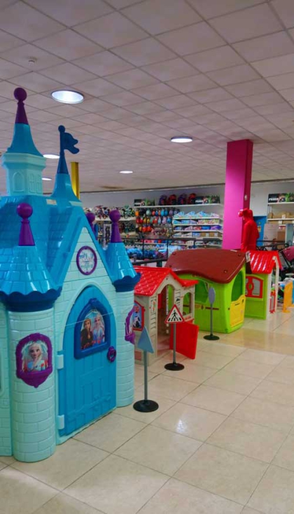 Los juegos y juguetes de aire libre tambi�n tienen presencia en las tiendas de Todojuguete