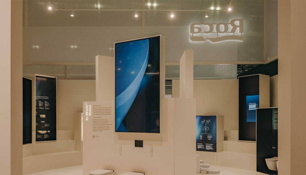 El stand refleja a la perfecci�n la amplia oferta de Roca e incluy� una zona destinada a la gama de inodoros inteligentes de la firma...