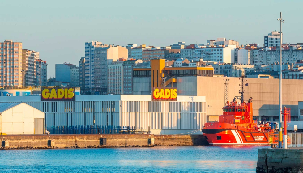 La empresa 100% gallega ha invertido cerca de 6 millones de euros en una innovadora nave, ubicada en el Puerto de A Coru�a...