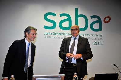 De izquierda a derecha, el consejero delegado y el presidente de Saba Infraestructuras, Josep Martnez Vila y Salvador Alemany, respectivamente...