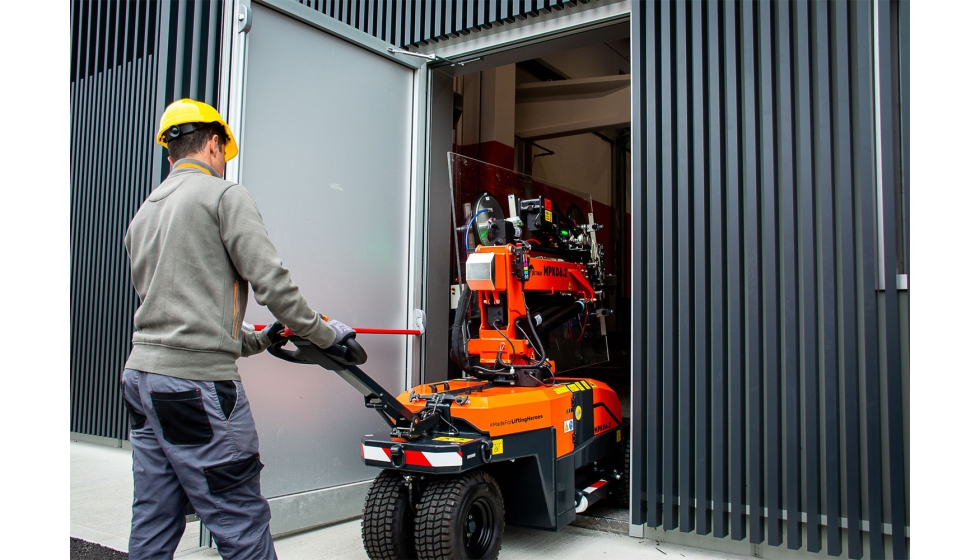 El manejo del Robot MPK06.2, de Jekko, es muy fluido y estable, con lo que los operarios disponen de una herramienta muy intuitiva y segura...