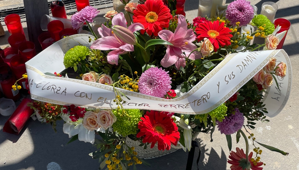 Ofrenda floral del Patronato