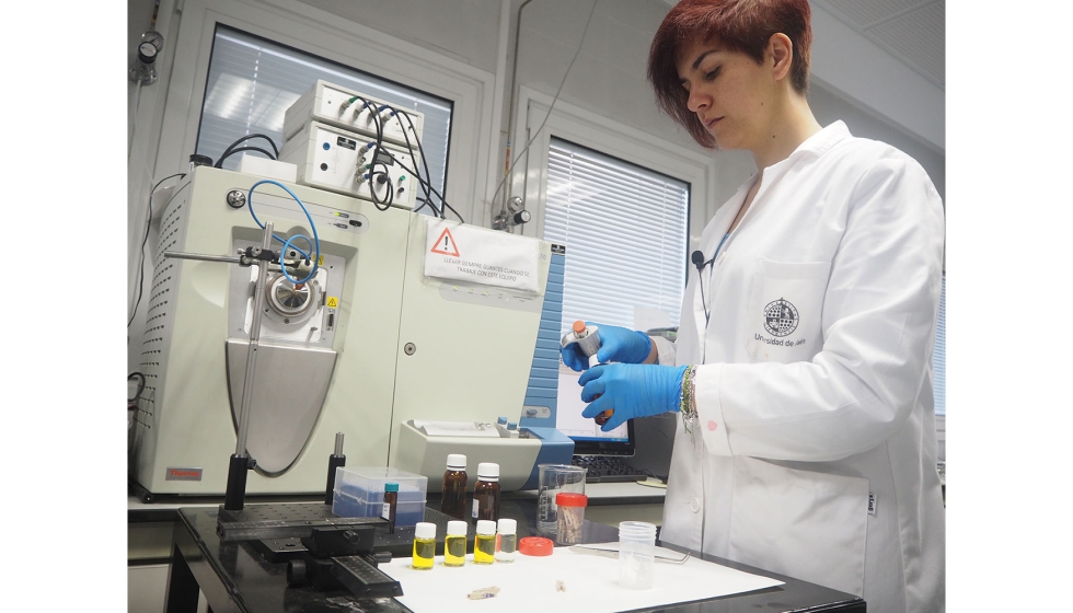 La investigadora Priscila R. Bautista, en su laboratorio