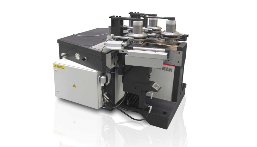 Curvadora de perfiles modelo RB3 de Thoman