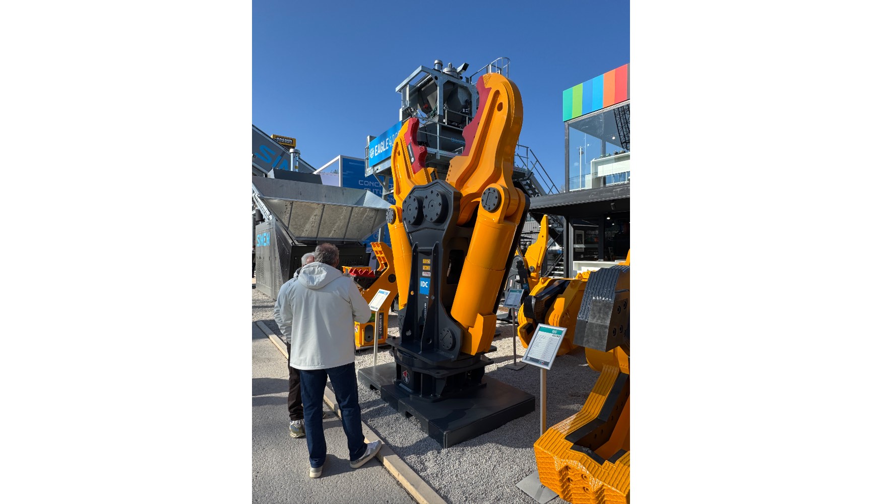 Nueva pinza para demolicin primaria Indeco IDC