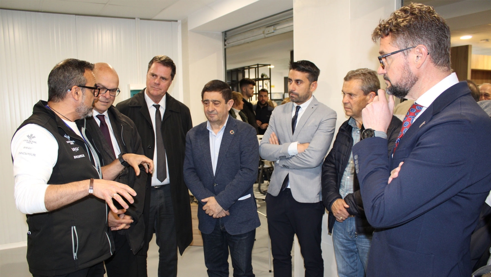 Asistentes a la inauguraci�n