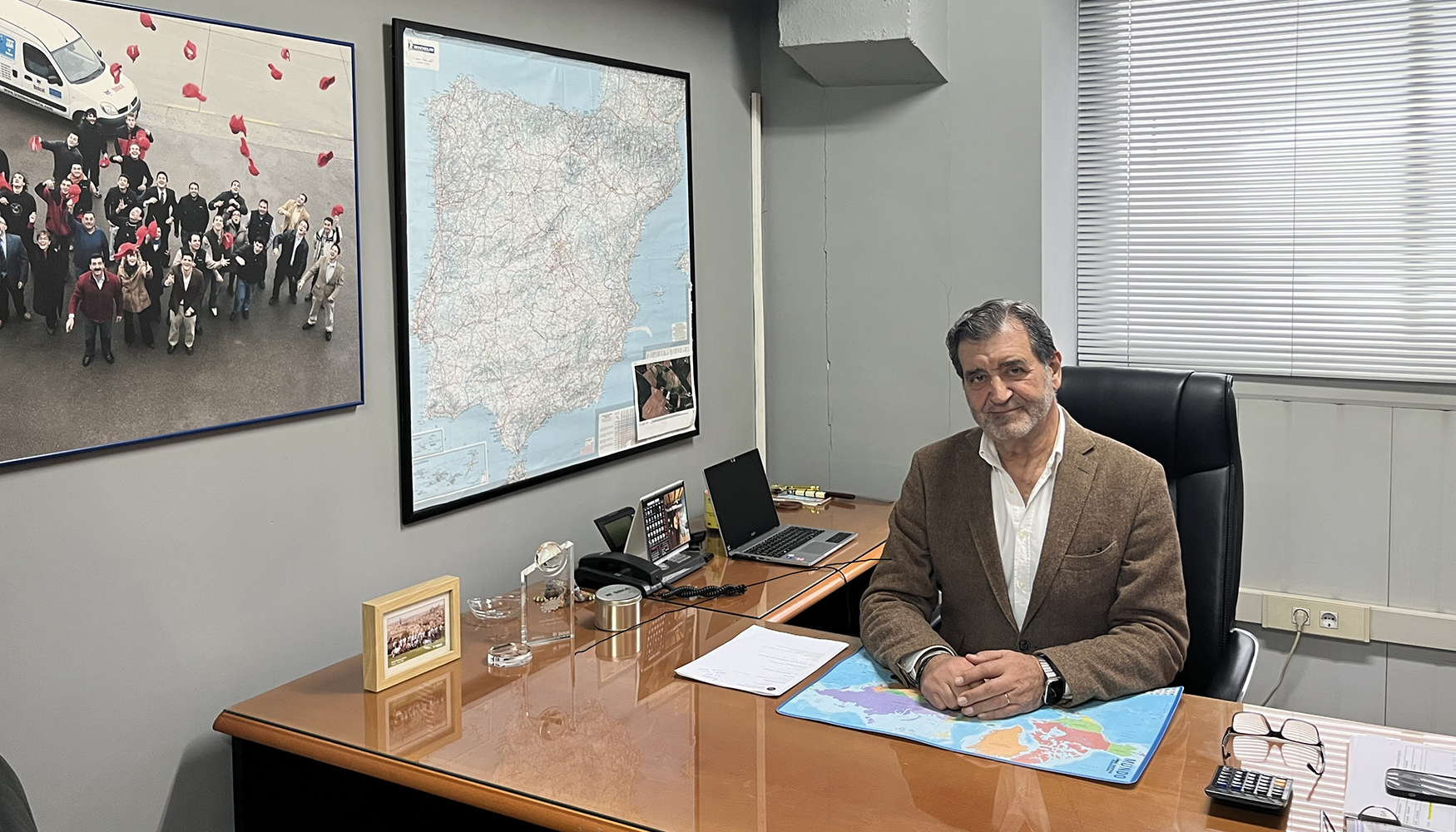 Jos� Ram�n Arbiol, propietario y gerente de JRA Maquinaria