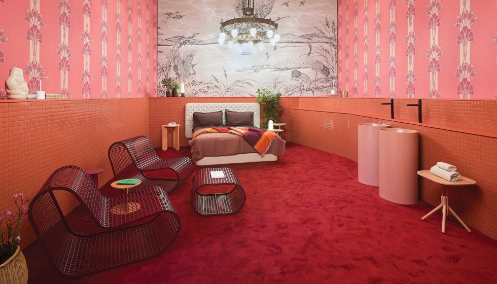 Las piezas fueron instaladas de manera no convencional, alej�ndose del uso funcional habitual para adquirir una dimensi�n expresiva y escenogr�fica...