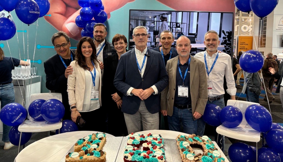 Siemens celebr� los 130 a�os en Espa�a en su stand en la feria Advanced Factories 2025
