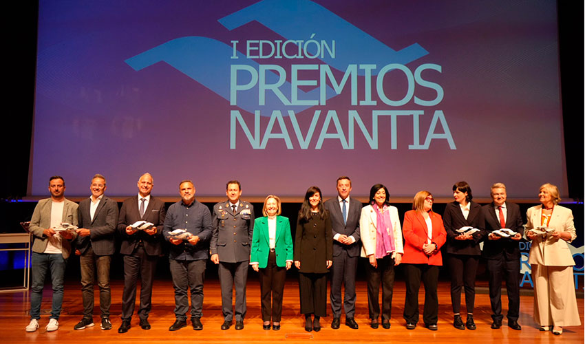 Foto de familia Premios Navantia