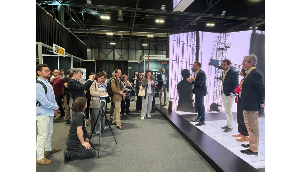 Imagen de la presentaci�n a medios de la campa�a �La Revoluci�n Industrializada�