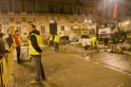 Trabajos de instalacin del Pavimento Inteligente en la Puerta del Sol