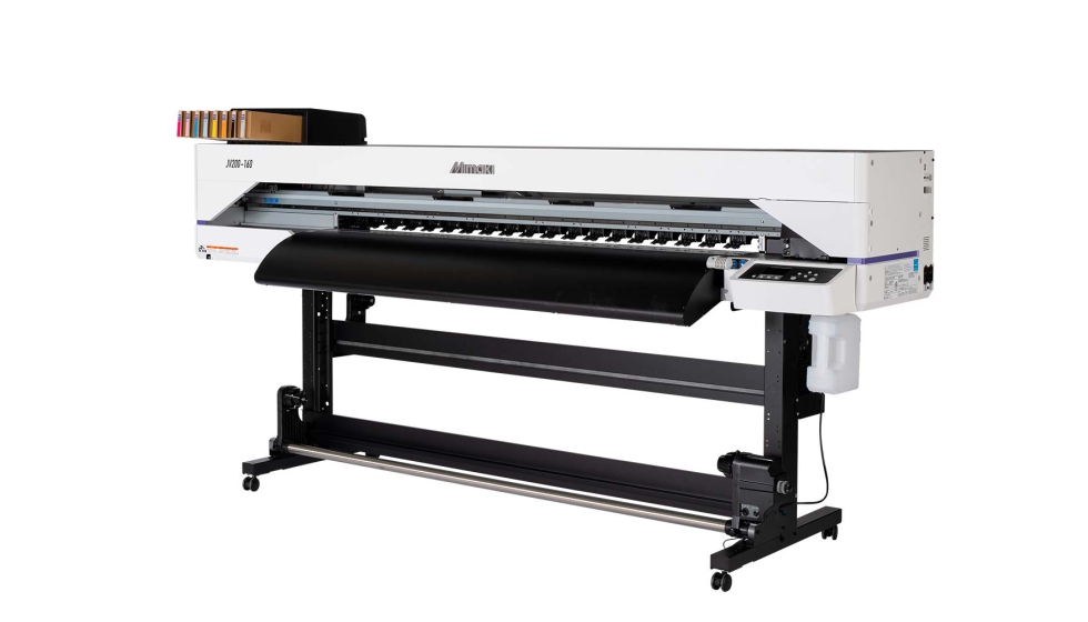 Al igual que sus predecesoras de la serie CJV200...