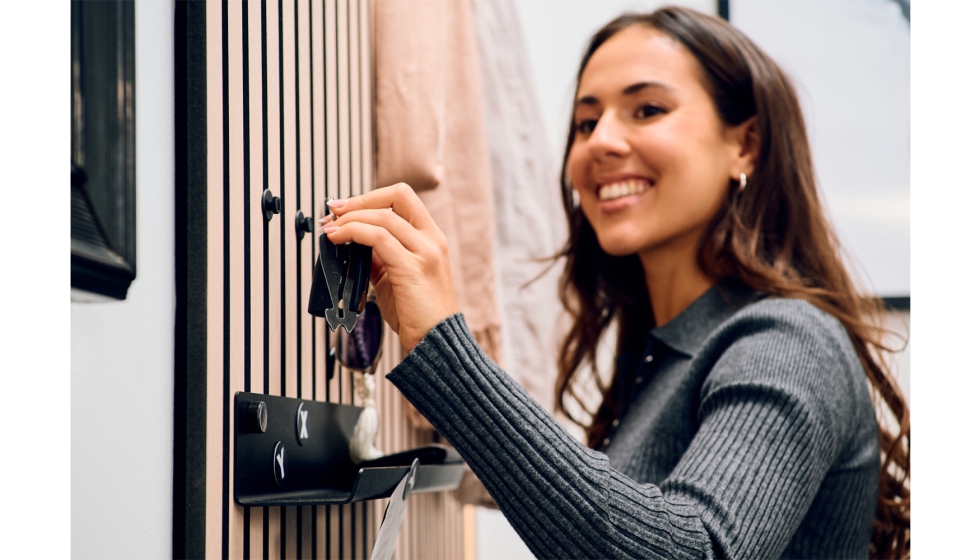 Con SilentDesign LivingWall, ter Hürne ofrece la mejora perfecta para los paneles acústicos, con una instalación fácil y rápida... Con SilentDesign LivingWall, ter Hürne ofrece la mejora perfecta para los paneles acústicos, con una instalación fácil y rápida...
