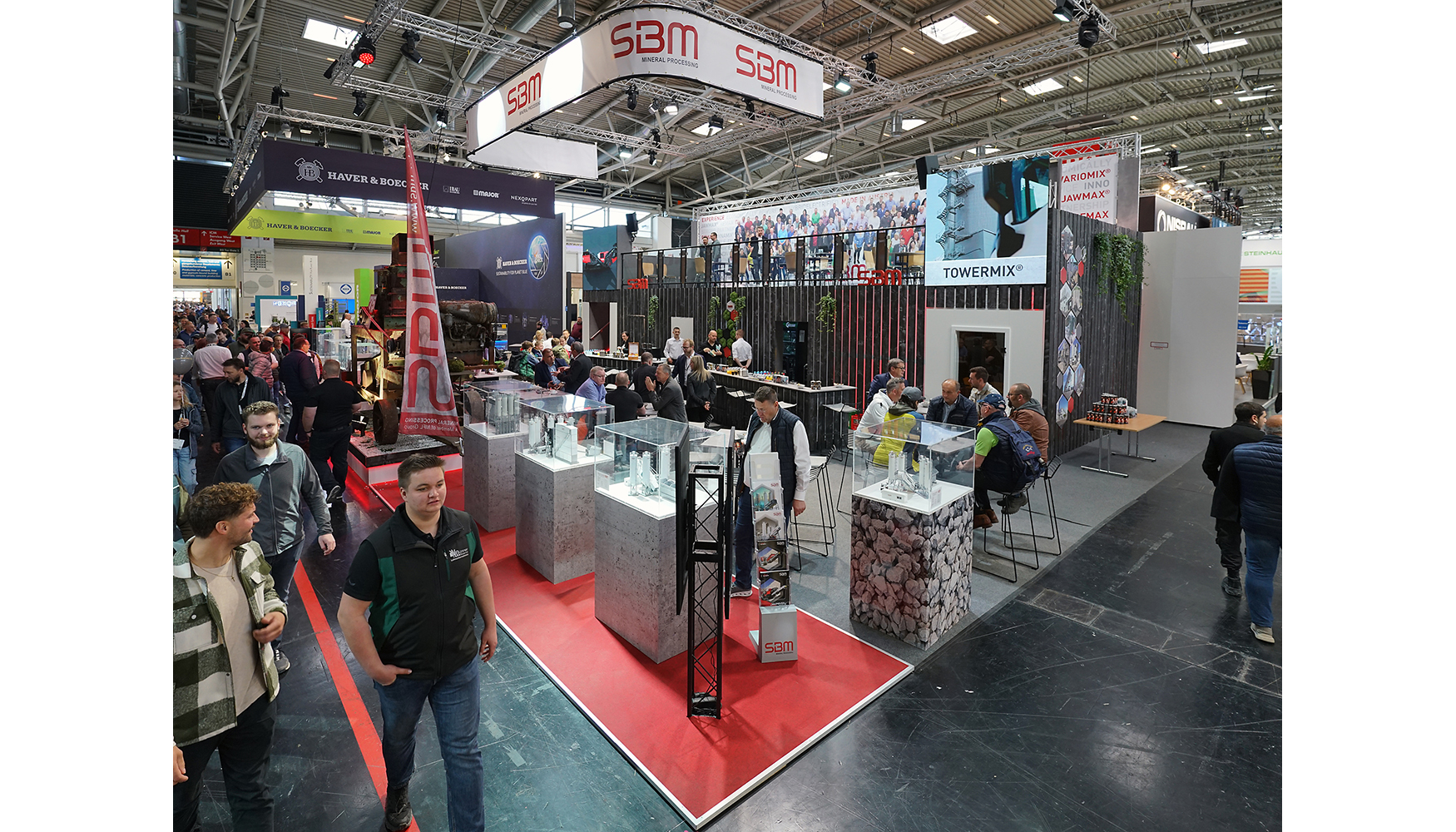Stand interior de SBM en Bauma 2025