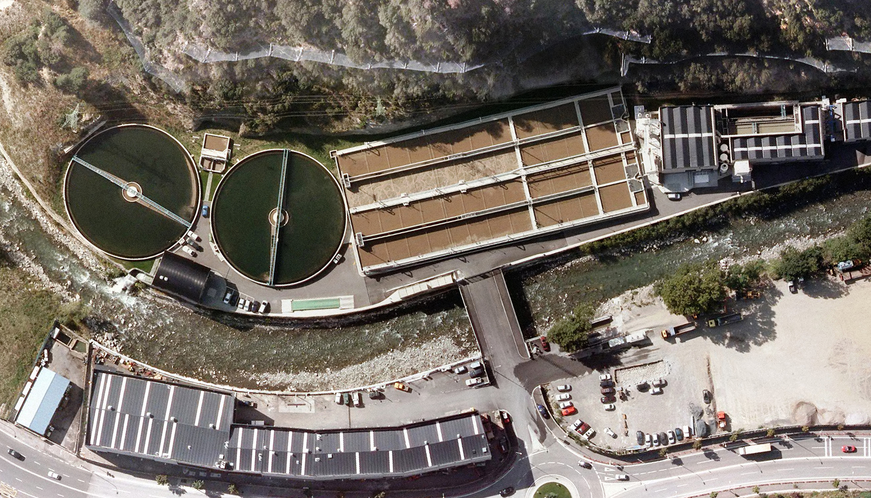 Imagen a�rea de la la EDAR Sud con capacidad para tratar las aguas residuales de 100.000 habitantes equivalentes