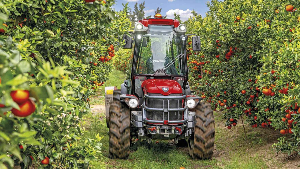 Foto de Tony 8900 TRG: Colheitadeira de frutas reversvel de Antonio Carraro com transmisso contnua TONY
