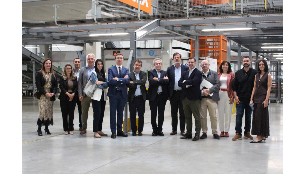 Los miembros de la Comisi�n realizaron una visita guiada por las instalaciones, lo que les permiti� conocer de cerca los sistemas de trazabilidad...