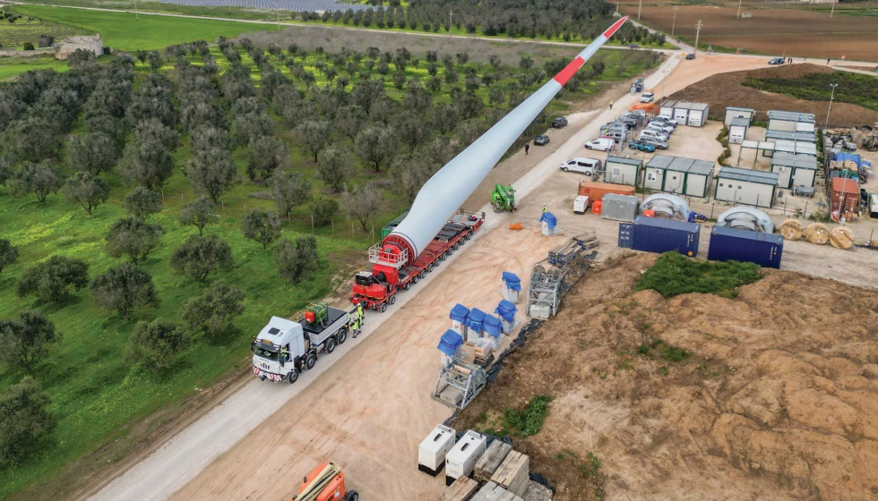 Foto de La transmisin automtica Allison optimiza el transporte de palas elicas en el parque Mondonuovo de RWE