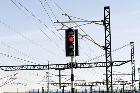 Las infraestructuras ferroviarias puestas en servicio en los ltimos aos requieren tambin una eficiencia creciente en la gestin de su...